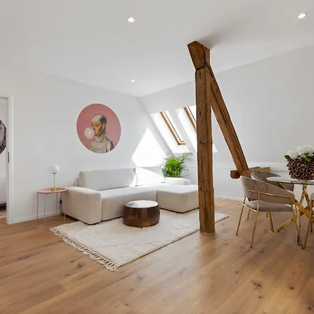 Lam Bubblegum - Terrace - Ac - Free Parking Apartment Bratislava