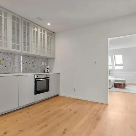 Lam Bubblegum - Terrace - Ac * Bratysława