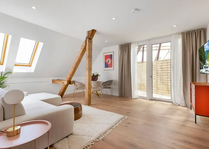 Lam Bubblegum - Terrace - Ac